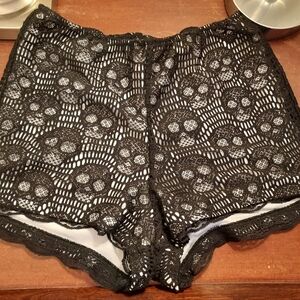 Black Lace Skull Pattern Top